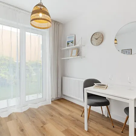 Citybreak Apartament Typu Studio Z Balkonem Lägenhet