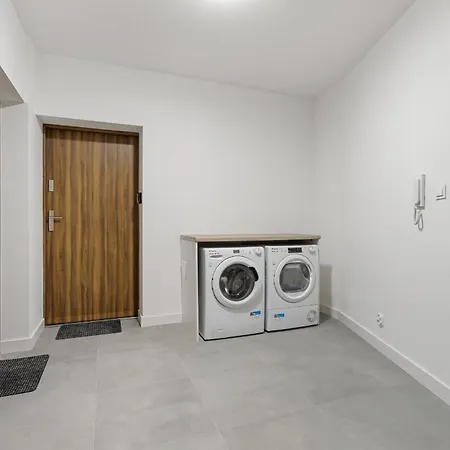 Citybreak Apartament Typu Studio Z Balkonem * Poznań