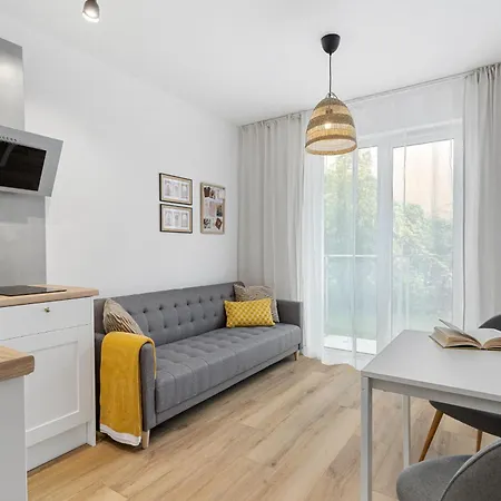 Citybreak Apartament Typu Studio Z Balkonem * Poznan
